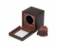 Wm Brown Single Watch Winder

 800670