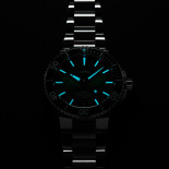 Aquis Date Calibre 400 01400776341570782409PEB