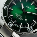 Aquis Date Calibre 400 01400776341570782409PEB