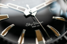 SkyDiver Date Automatic Limited Edition 801263NNINB