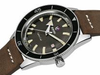 Captain Cook Automatic R32505305