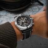 Avenger Chronograph GMT 45 A24315101B1X1