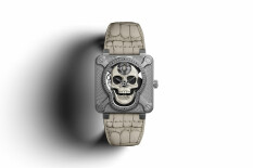 Laughing Skull White BR01SKULLOSKST