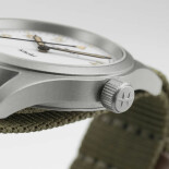 Khaki Field Quartz H69301910