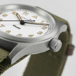 Khaki Field Quartz H69301910