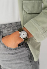 Khaki Field Quartz H69301910