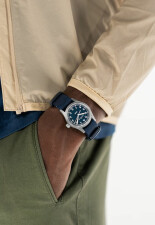 Khaki Field Quartz H69301940