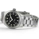 Khaki Field Quartz 38 mm H69401130