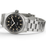 Khaki Field Quartz 38 mm H69401131