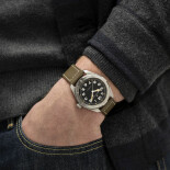Khaki Field Expedition Auto H70315830