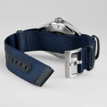 Khaki Field Expedition Auto H70315940