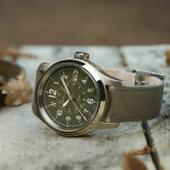  Khaki Field Auto  H70595963