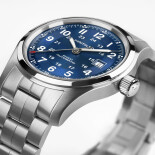 Khaki Field Auto 42 mm H70605140