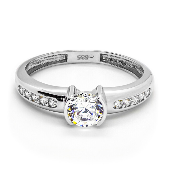 Prsten z bílého zlata se zirkony 99158390257