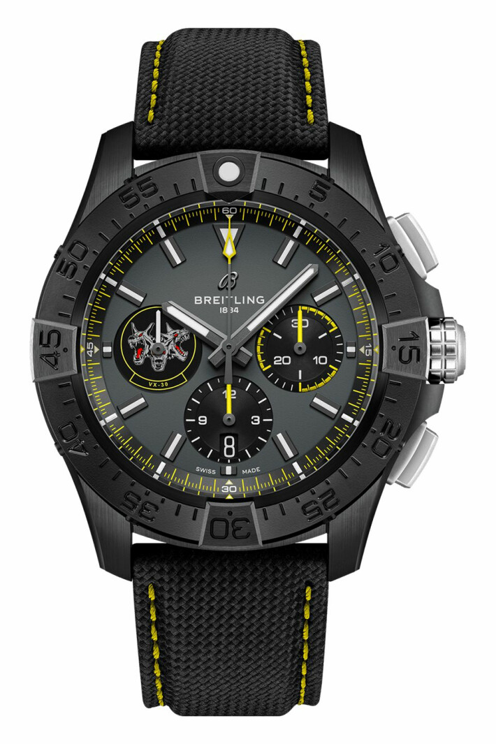 Avenger B01 Chronograph 44 Night Mission USN Bloodhounds  SB01472A1B1X1